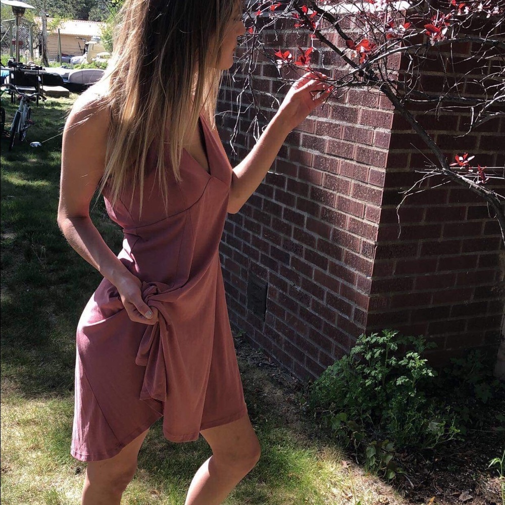 FULL TILT DRESS - Picture 3 of 6